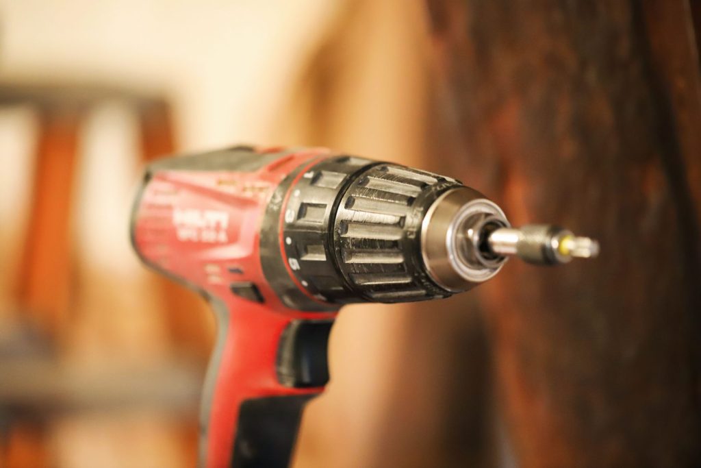 Bosch ou Makita pour perceuse sans fil 18 V