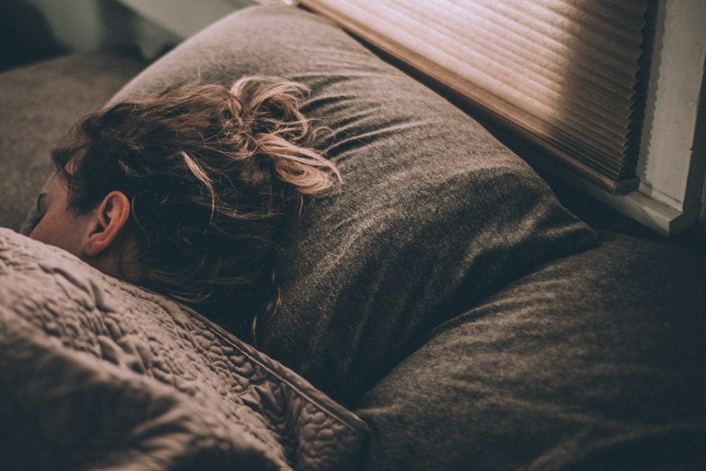 Comment bien dormir naturellement : 8 conseils efficaces