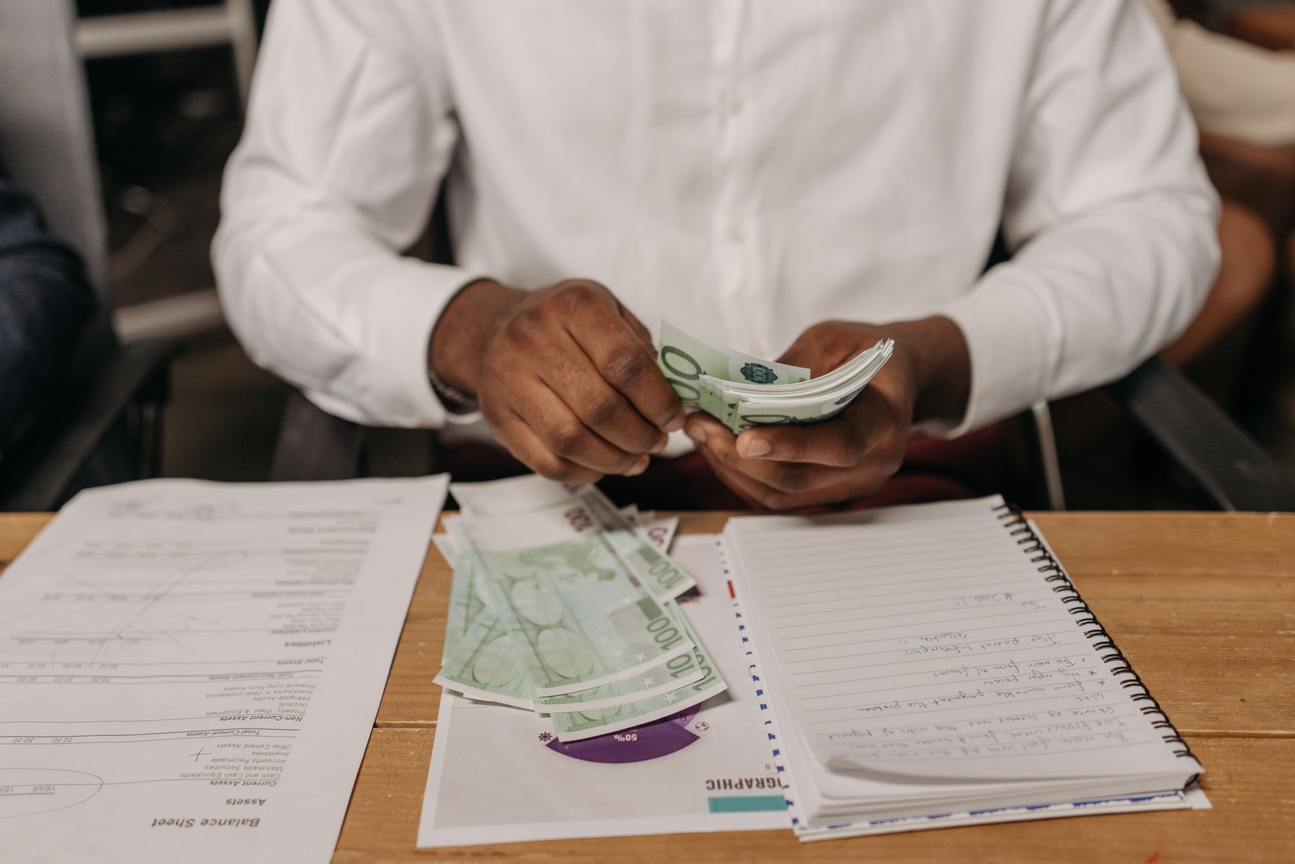 Conseils pratiques pour épargner sur le budget familial