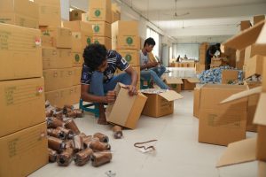 Étuyeuse : comment vos biscuits arrivent dans leur étui carton