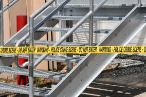 Meurtre à Saint-Louis-de-Montferrand : la communauté entre peur et quête de justice